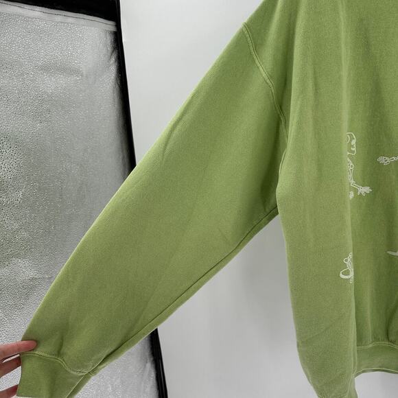 Urban Outfitters Green Skeleton Crew Neck Pullover Sweatshirt Size Medium - Picture 7 of 10